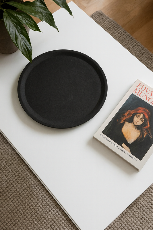 Black Jesmonite Round Tray – Minimalist Coffee Table Decor